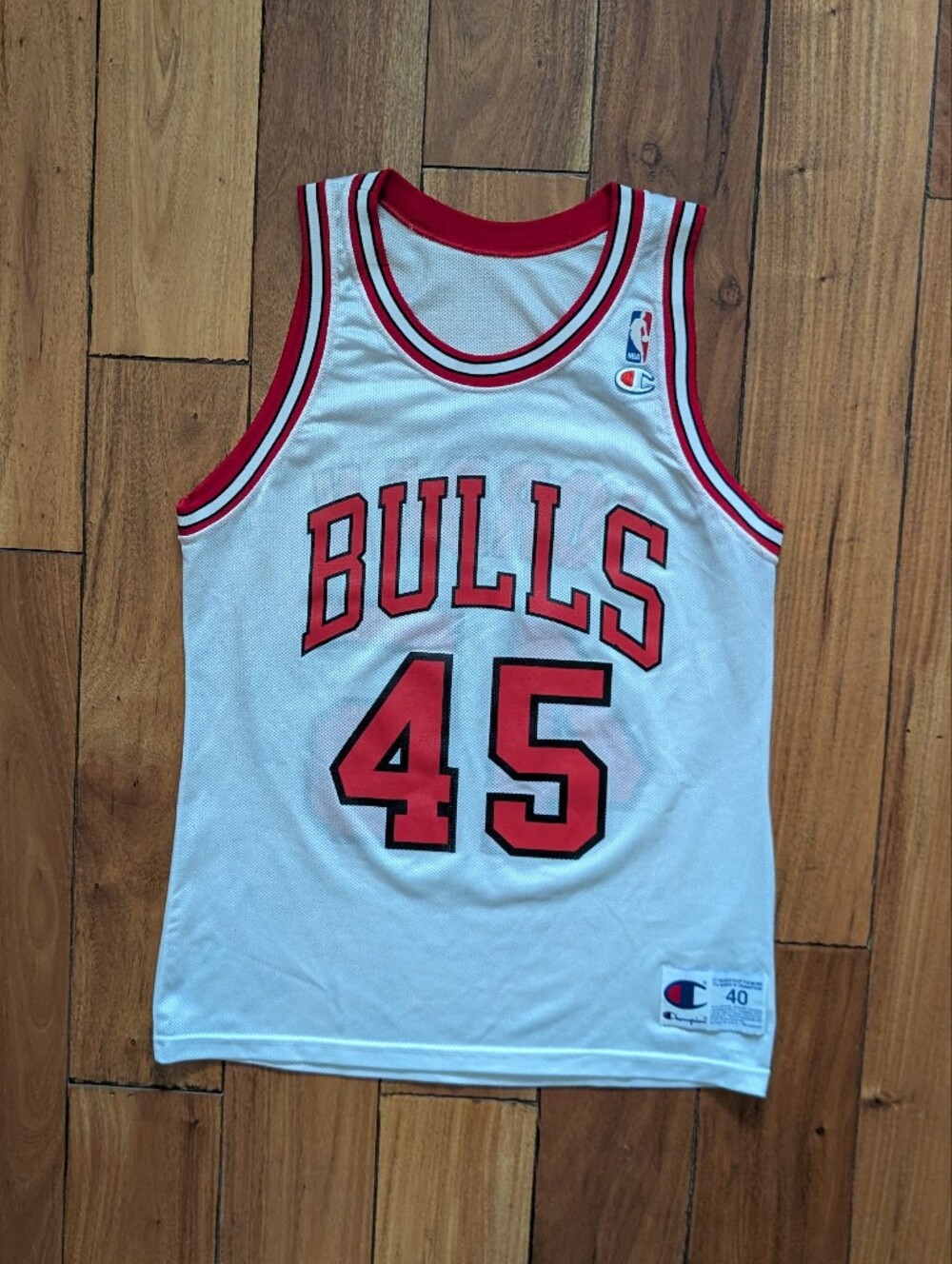 Michael Jordan Vintage 45 Bulls Jersey (40)